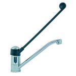 - Torneira de cotovelo