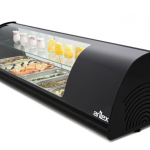 Vitrina refrigerada Capacidade 6 c/ 2 camadas Gn1/3 Preto
