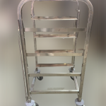 Carro para cestos de loiça