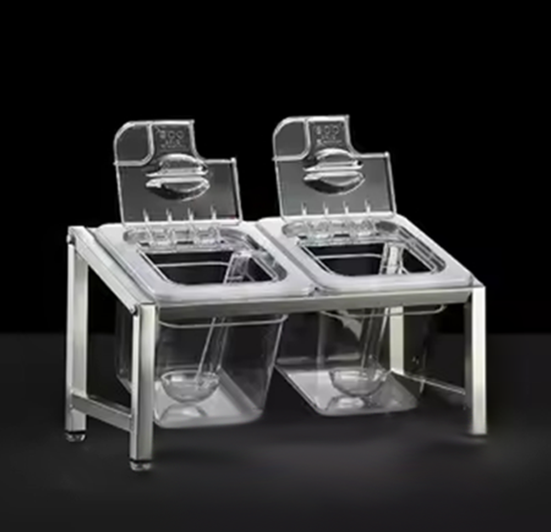 Estante inclinada para 2 recipientes plásticos transparentes 15cm altura com tampa e colheres