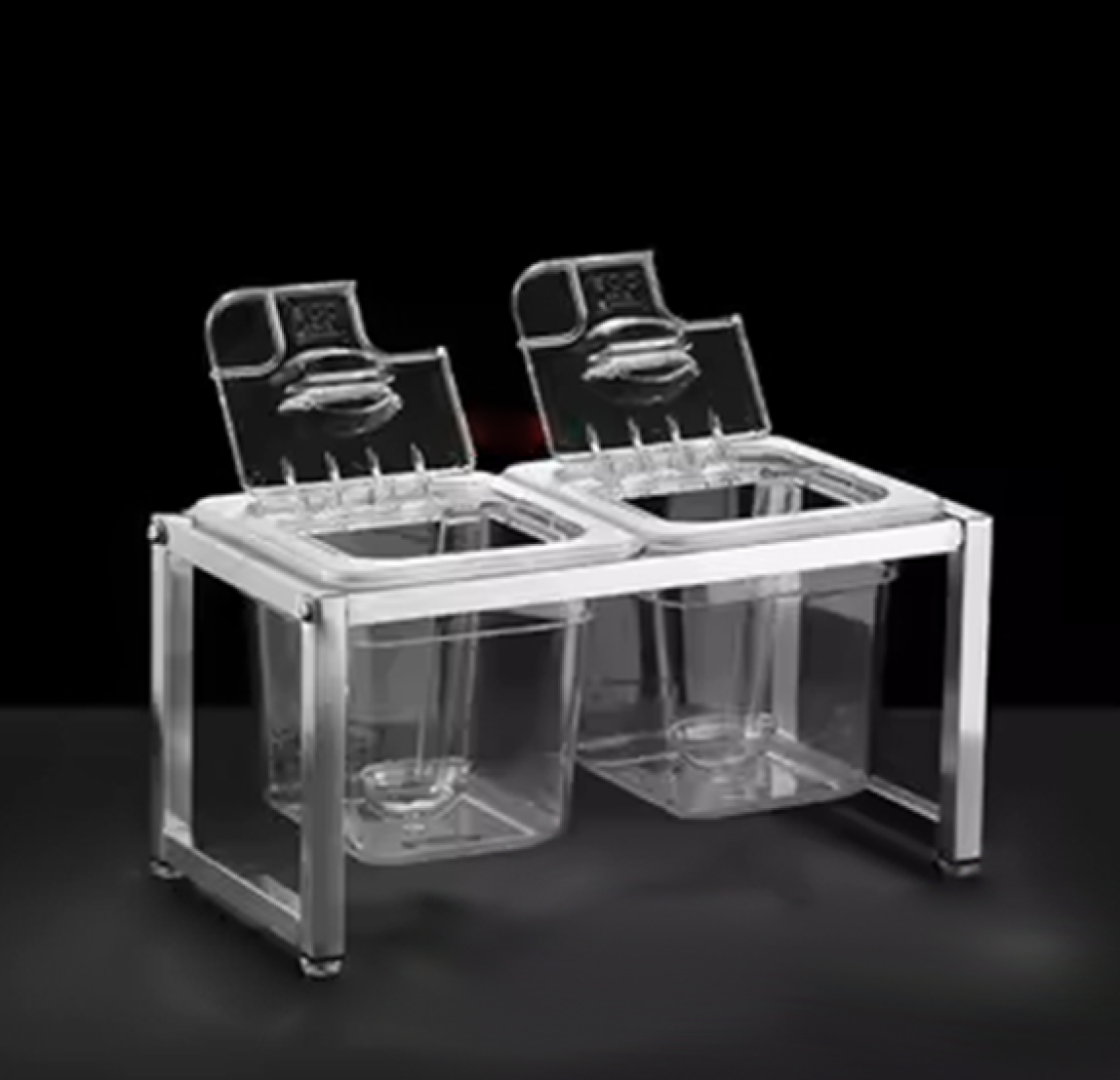 Estante para 2 recipientes plásticos transparentes 15cm altura com tampa e colheres